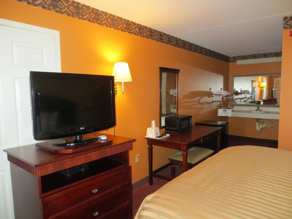 Americas Best Value Inn Ozark المظهر الخارجي الصورة