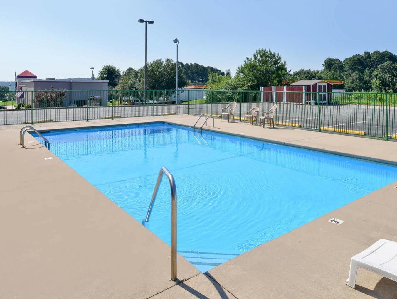 Americas Best Value Inn Ozark المظهر الخارجي الصورة